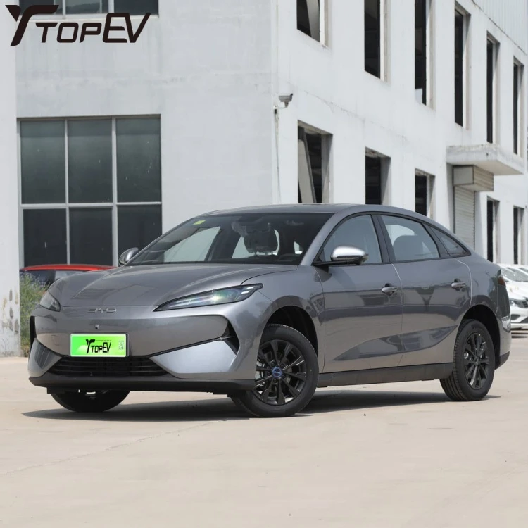 2025 Nova električna limuzina BYD E7.