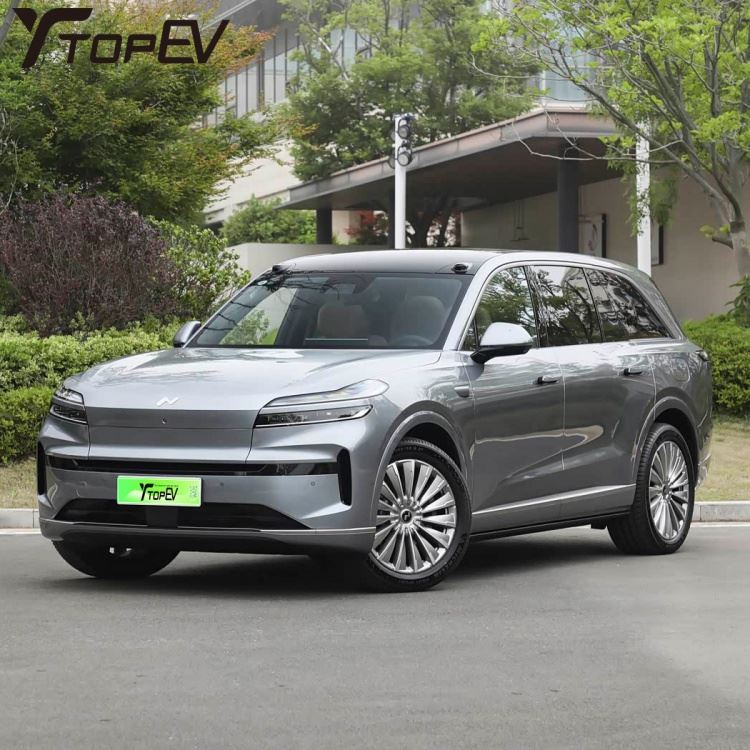 2025 Onvo L90 Električni SUV v polni velikosti
